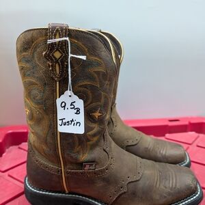 Justin Boots Brown Heeled Boots
